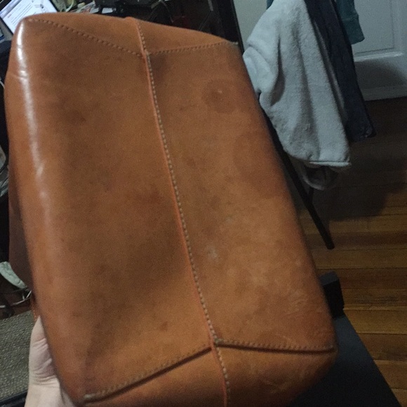 Large Mansur Gavriel bucket Bag *SOLD* - Picture 5 of 8